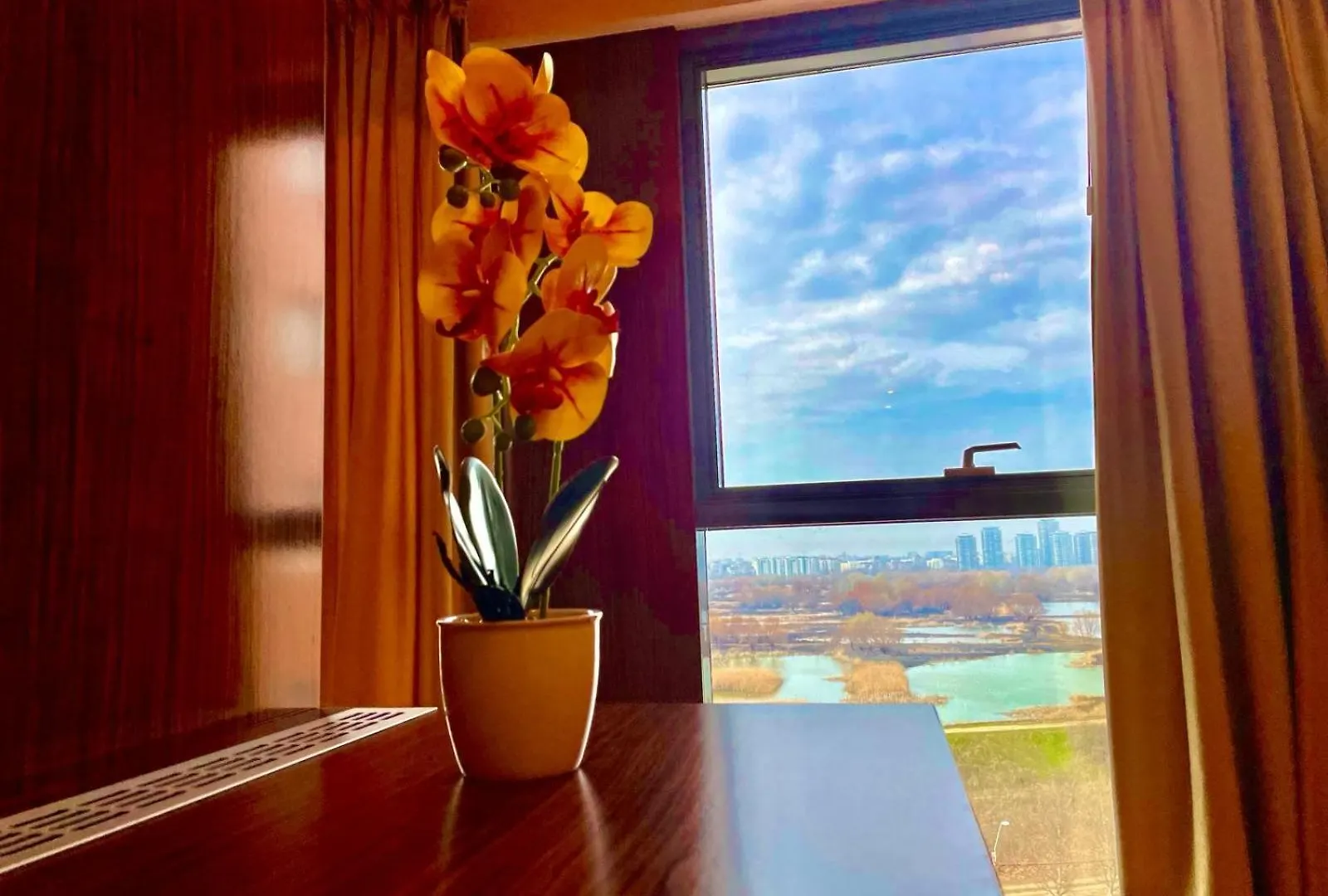 Presidential Luxury Apartments With Amazing View - Yamaluxe Bucharest Romania