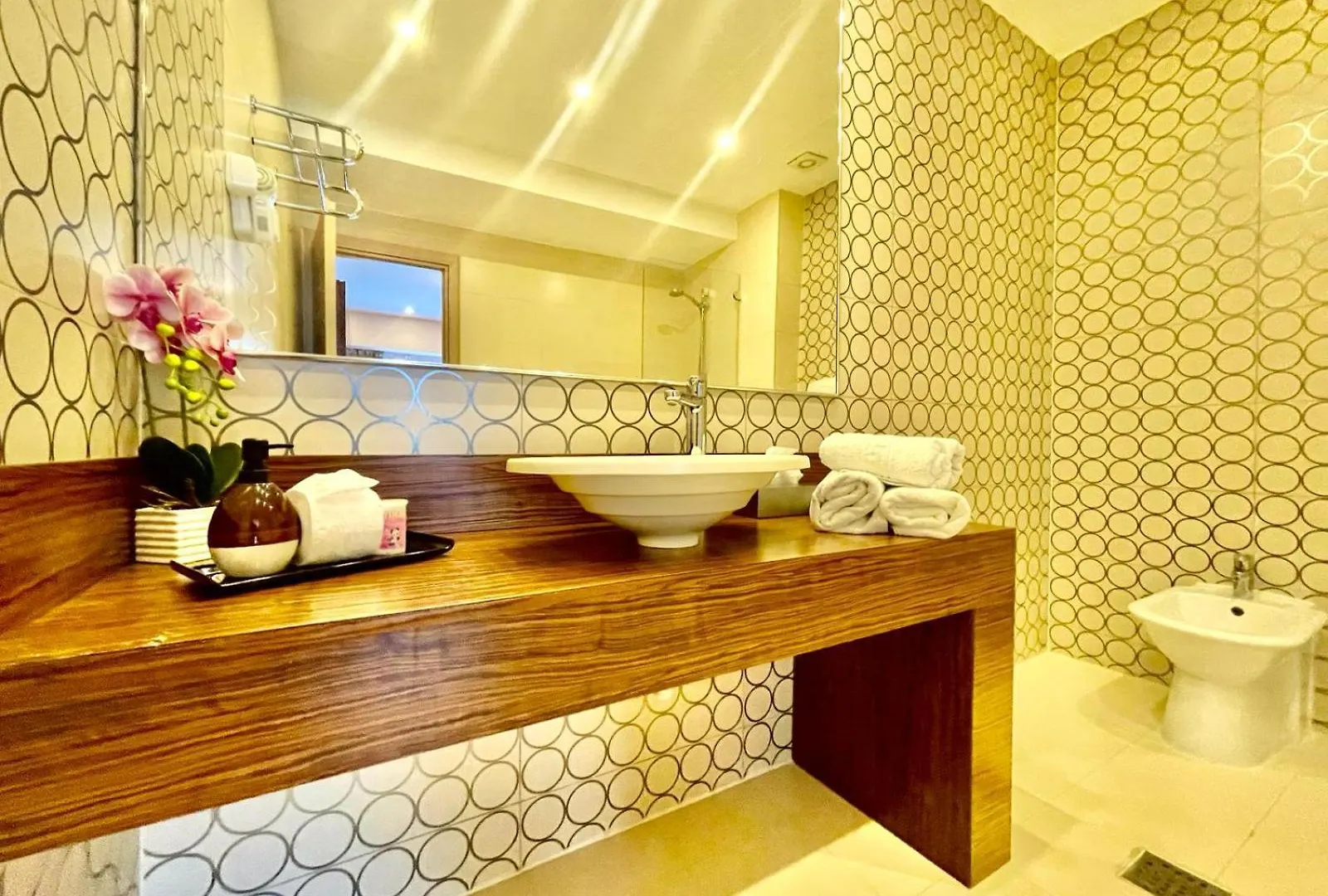 Presidential Luxury Apartments With Amazing View - Yamaluxe Bucharest