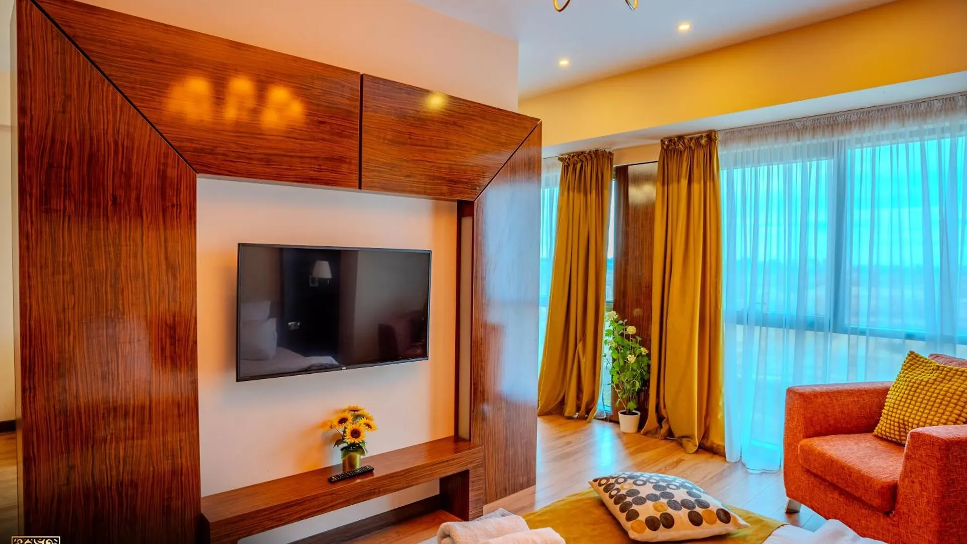 Presidential Luxury Apartments With Amazing View - Yamaluxe Bucharest Romania